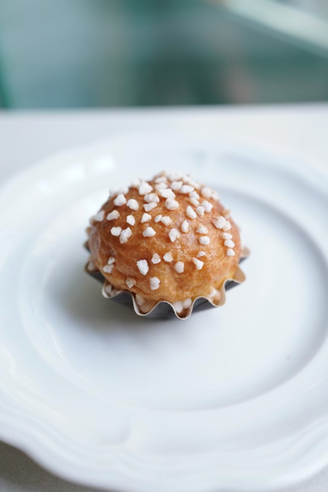 Brioche with Passionfruit (OL)