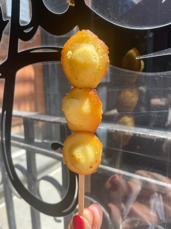 3 Baby Madeleines