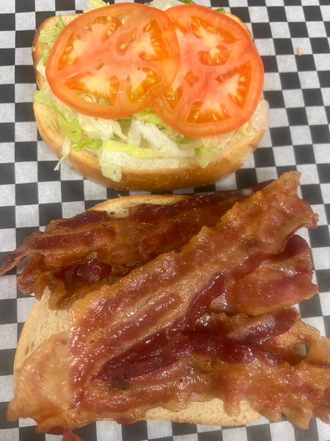 Bacon lettuce tomato