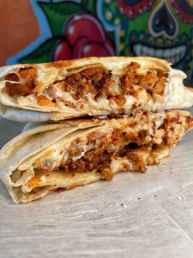 Fresh Ingredients,Delicious Flavors