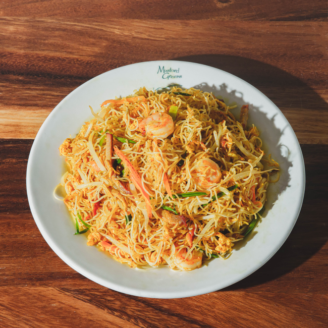 Rice Noodle with Curry, Pork & Shrimp GF / 星米粉