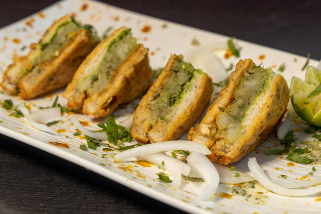 Stuffed Bread Pakora Each
