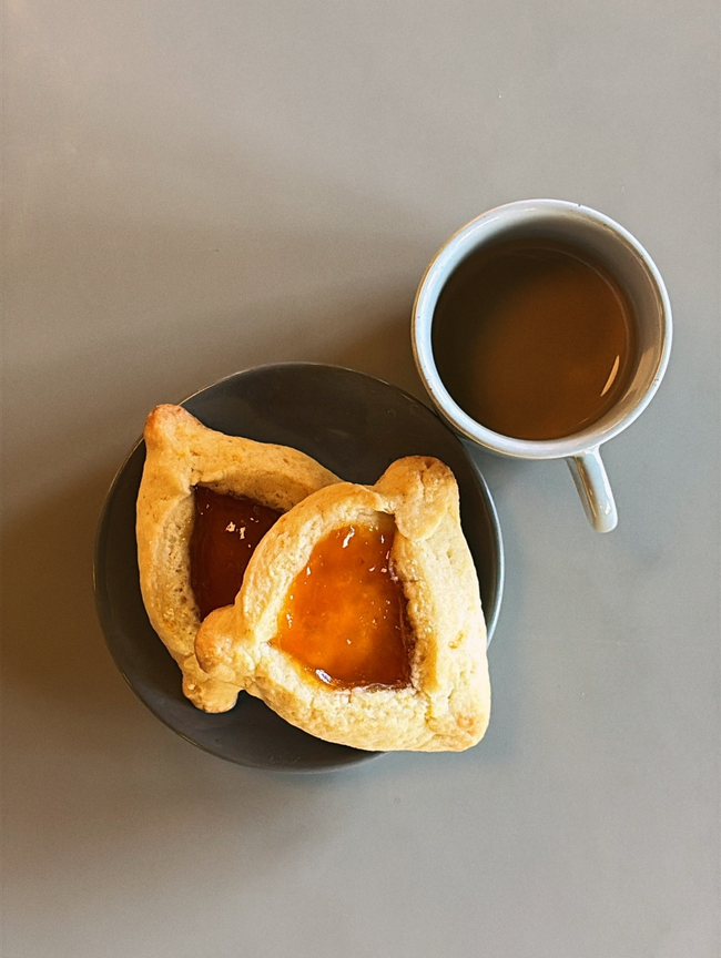 'Macaron Milieu' Hamantaschen