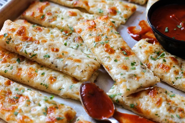 Cheesy Garlic Sticks