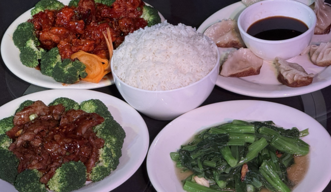 Family-Style Dinner Box (Select)