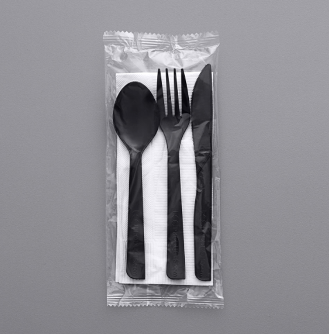 REQUEST UTENSIL SET & SAUCE 餐具