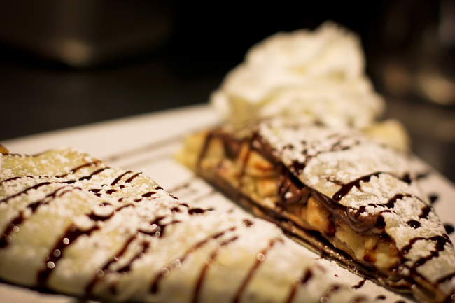 Dirty Banana Crepe