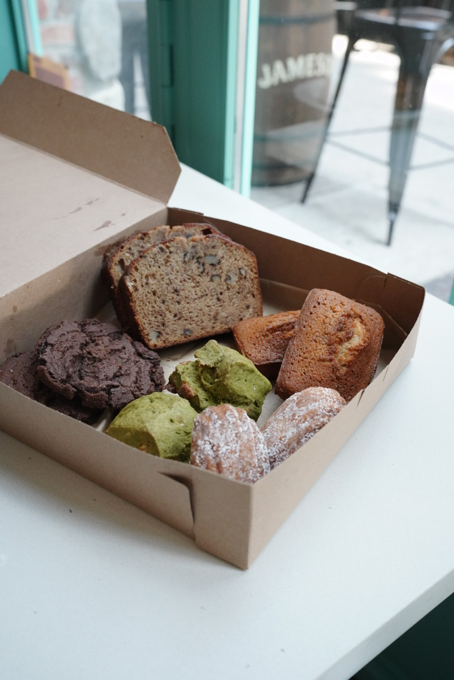 Pastry Box (OL)