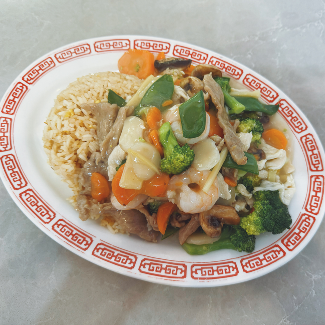 Moo Goo Gai Pan Combo