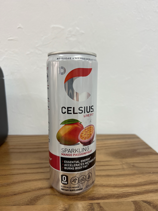 Celsius Sparkling Mango Passion Fruit
