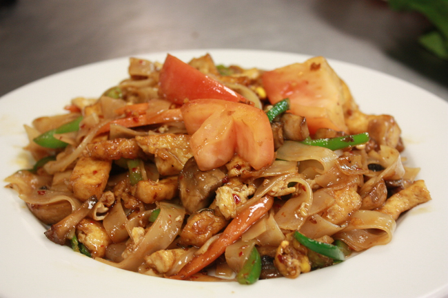 N2 Pad Kee Mao (Spicy Crazy Noodles)