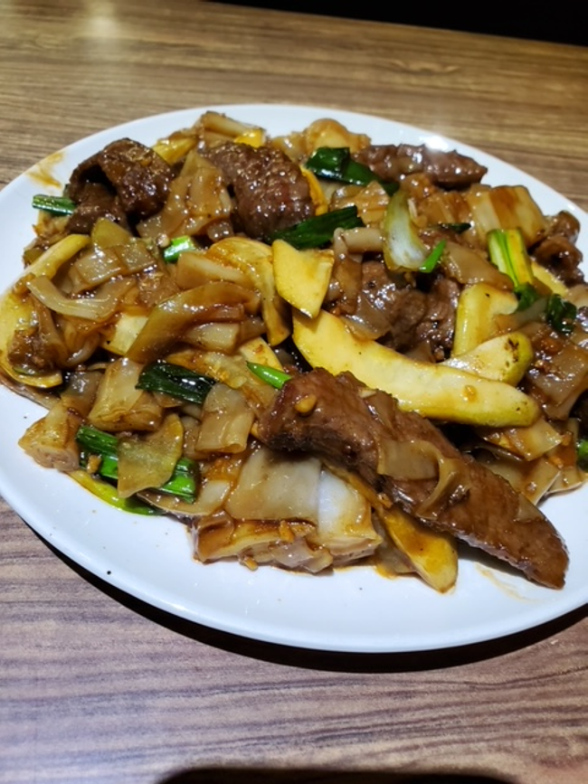Beef Chow Fun 牛河粉