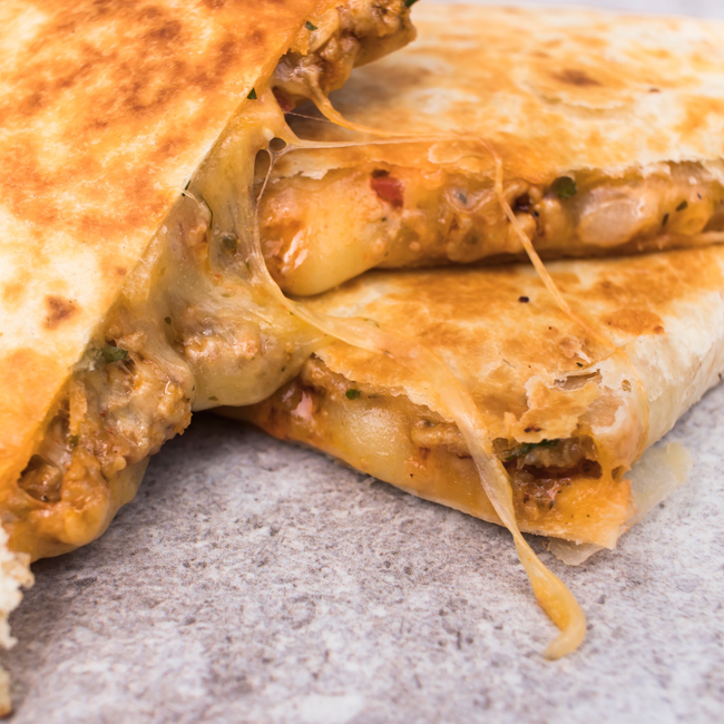 Quesadilla Rotisserie & Steak