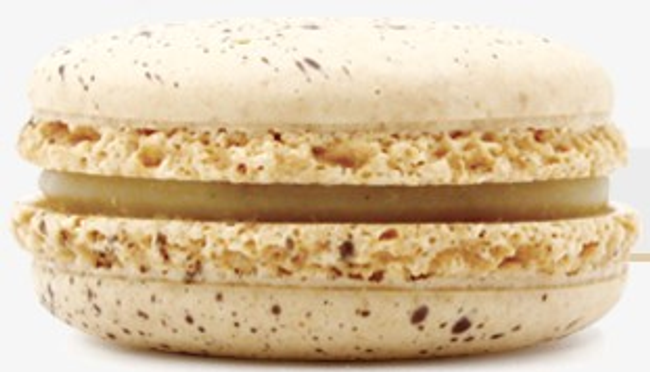 Cookies N' Cream Macarons