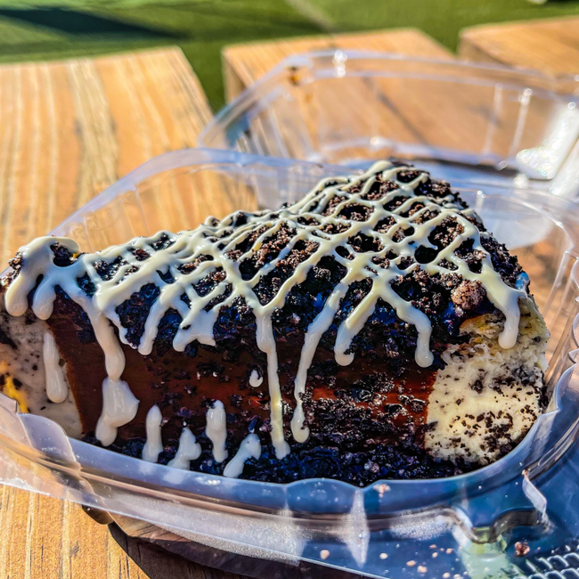 Cookies&Cream Cheesecake Slice