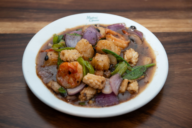 Scallop , Shrimp & Squid Spicy garlic sauce / 如香海鲜