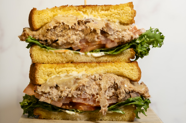 TUNA MELT