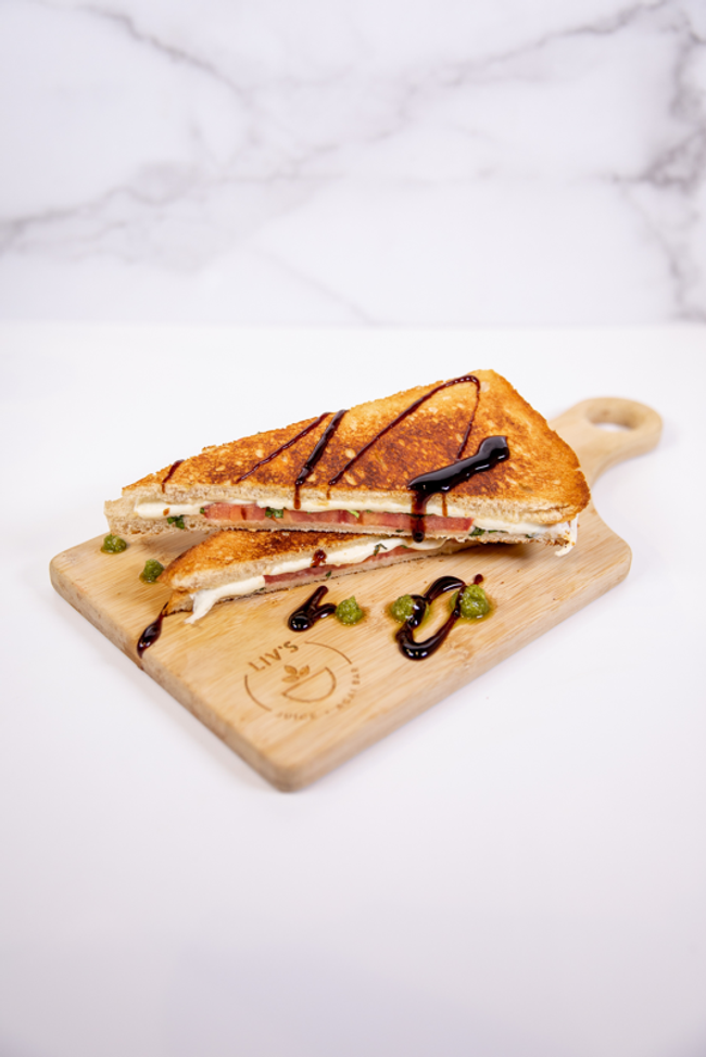 Caprese Grilled Cheese