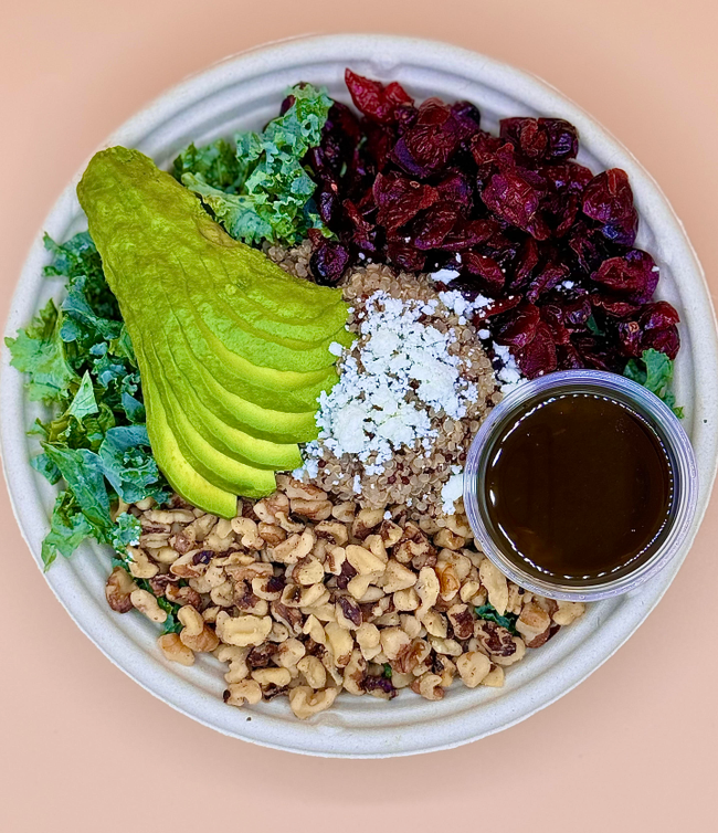 Quinoa Kale Salad w. Avocado