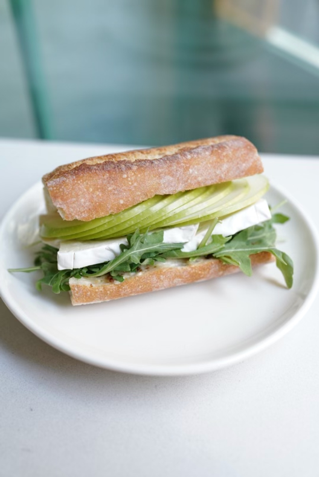 Brie & Apple (OL)