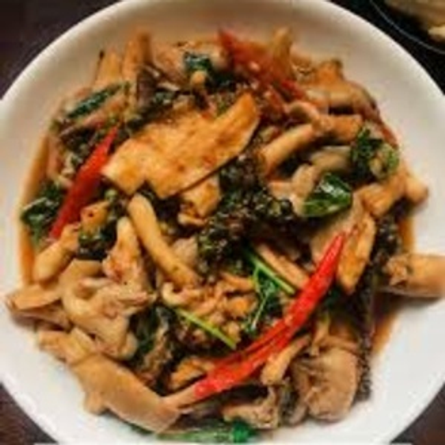 T5 Moo Pad Cha (Stir Fried Pork w/ Chili)
