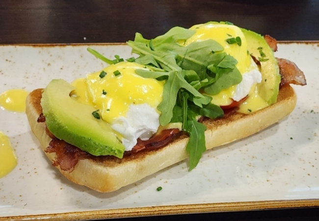 BLT Eggs Benedict