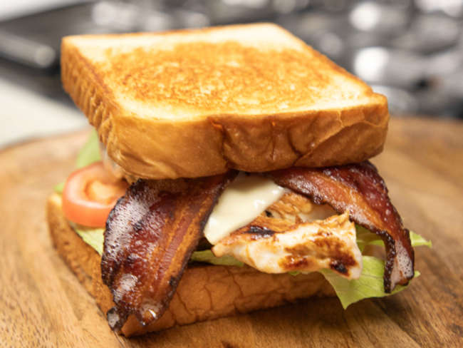 GRILLED CHICKEN CLUB