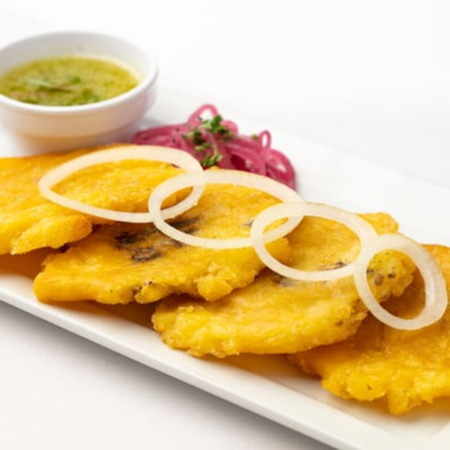 TOSTONES CATERING STYLE (FEEDS 10)
