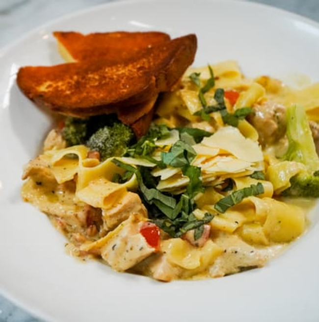 Chicken Alfredo