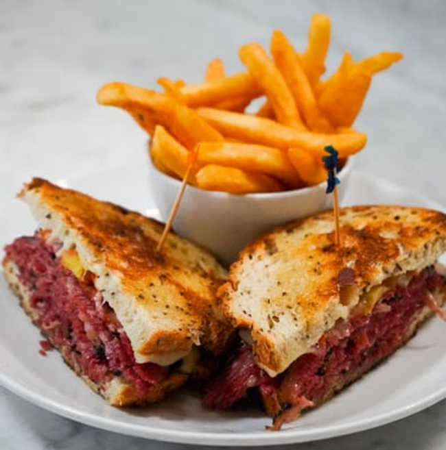 Pastrami Sandwich