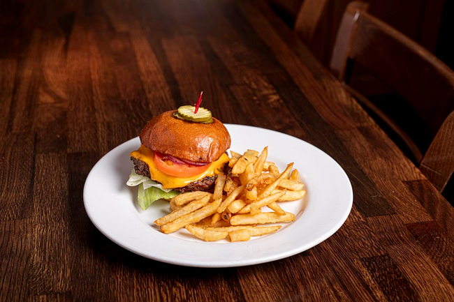 1/2 pound Cheeseburger