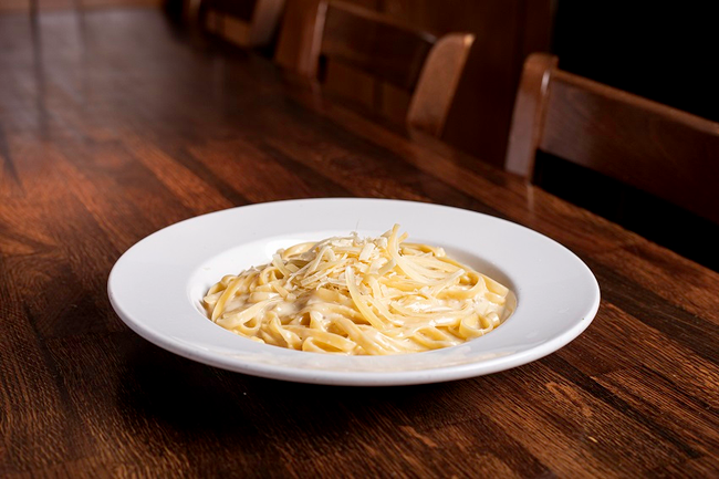 Fettuccine Alfredo