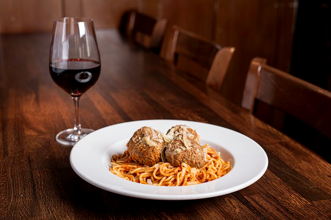 Spaghetti & Meatballs