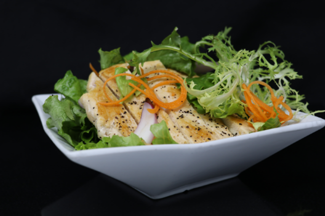 Grill Chicken Garden Salad