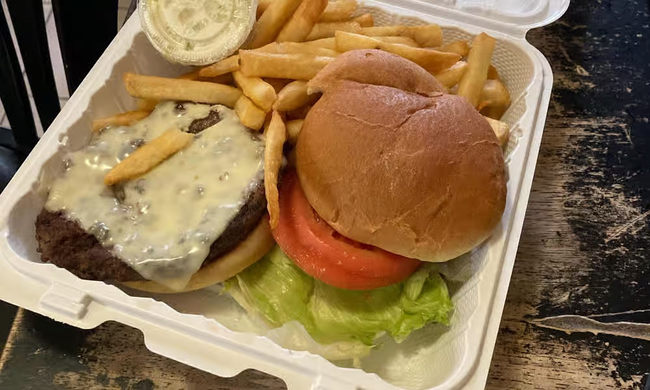 Broadway CheeseBurger Deluxe