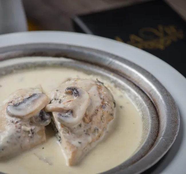 Mediterranean la Vie Chicken