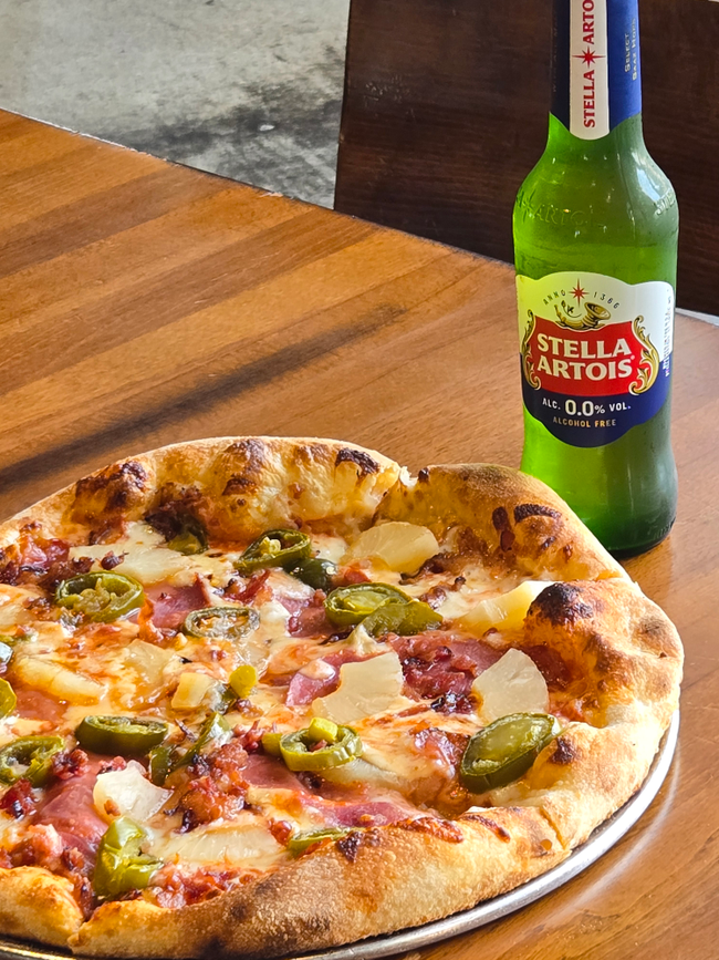 SWEET HEAT HAWAIIAN PIZZA