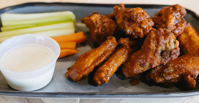 JUMBO BONE-IN WINGS