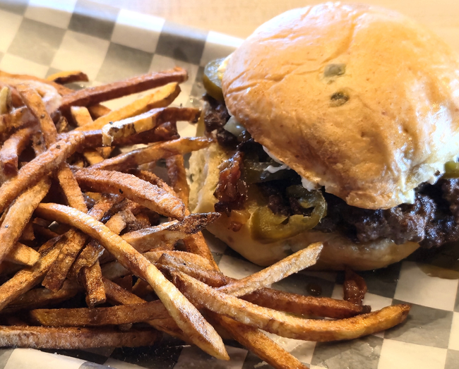 JALAPENO POPPER SMASH BURGER