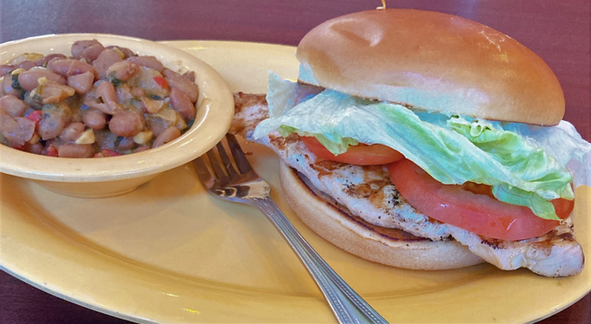 Grilled Chicken Sandiwch