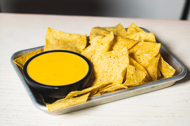 Chips & Queso
