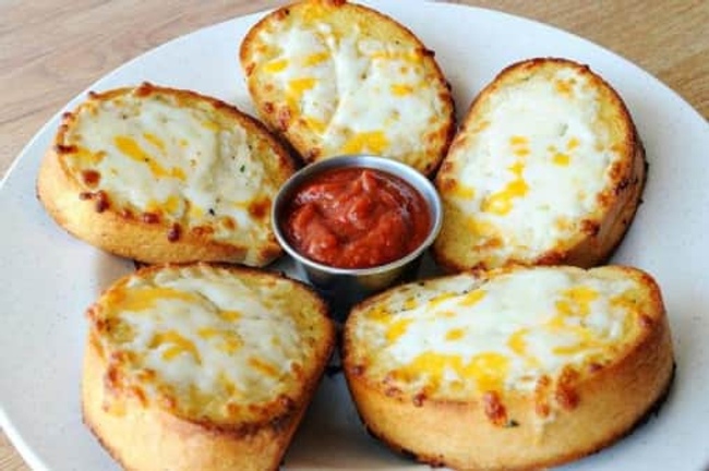 5 Garlic Bread with Cheese