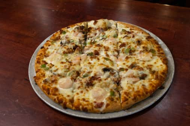 Shrimp Alfredo Pizza