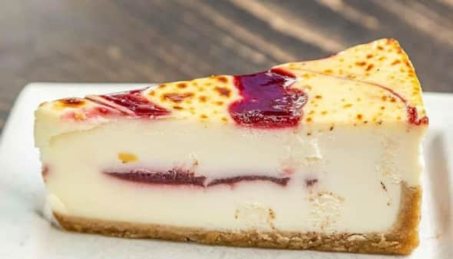 Raspberry White Chocolate Cheesecake Brulee