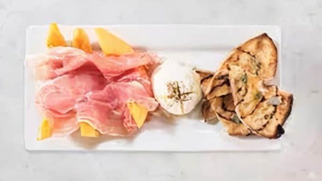 Burrata Melon & Prosciutto