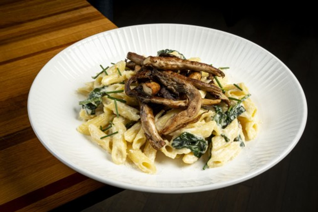 Alfredo Pasta with mushrooms
