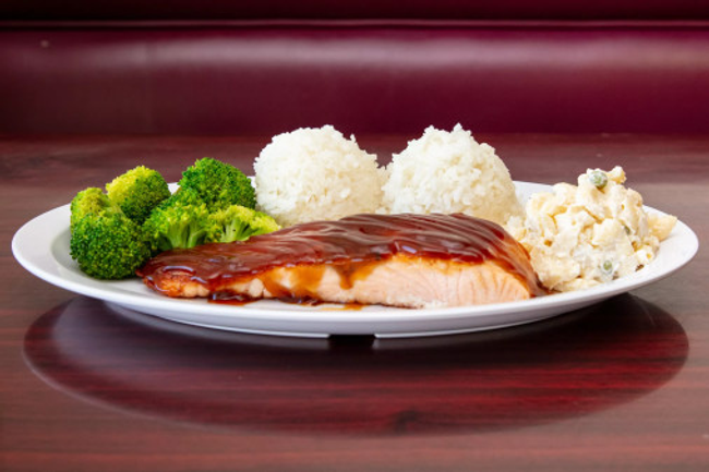 Teri Salmon Plate
