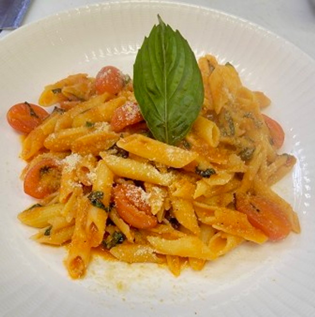 Fileto Pomodoro Pasta