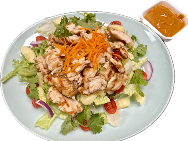 Tahn Thai Salad w/ Chicken