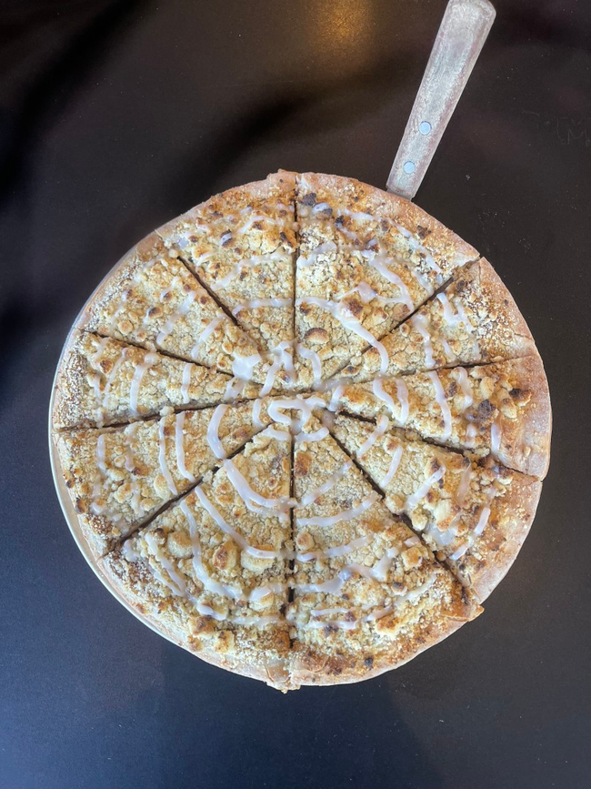 Pumpkin Spice Dessert Pizza